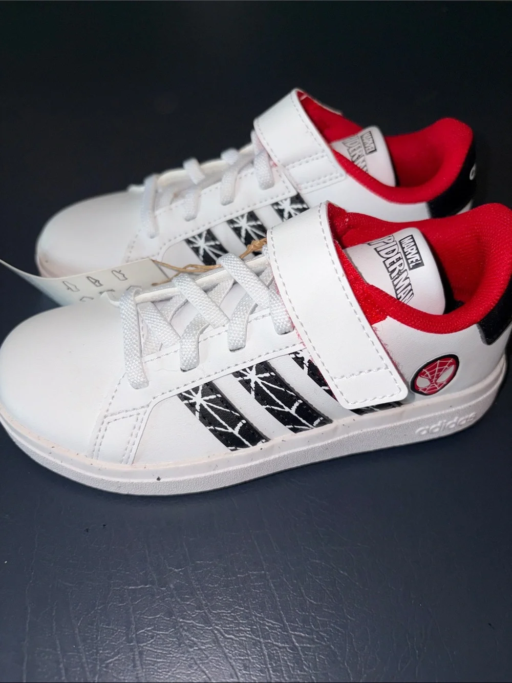 Spiderman Adidas Kids White, Red & Black Low-Top Sneakers NWT Size 11